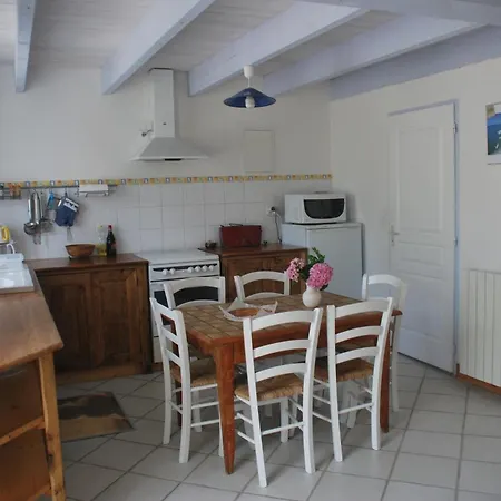 بيت للعطل Le Nid - Les Grandes Chaumes Surgères